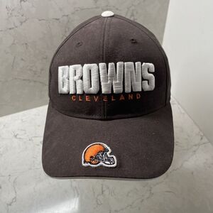 Vintage NFL Cleveland Browns‎ Strapback Cap Hat 90s NFL Shop NEW NWT Spellout